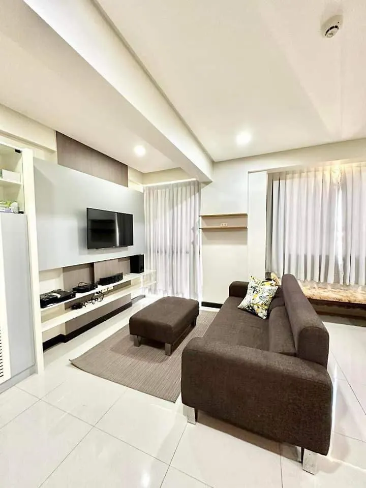 아파트 Kelsey'S Homestay At Magallanes Residences Condominium Davao City
