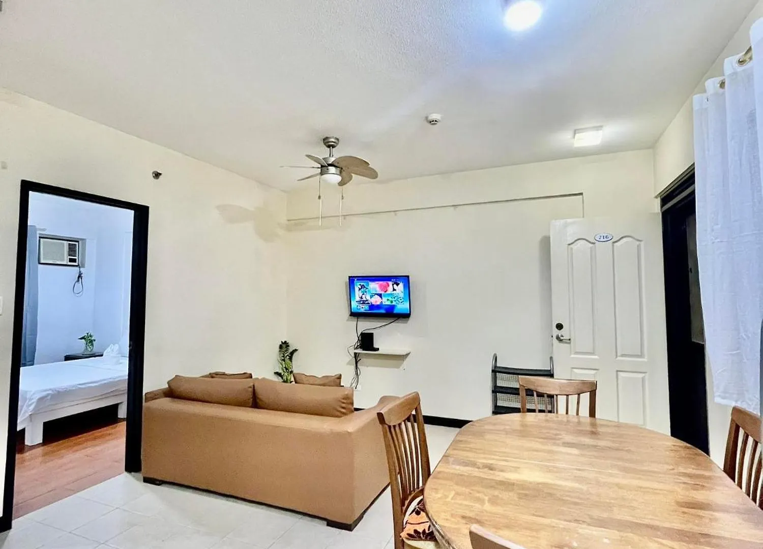 Kelsey'S Homestay At Magallanes Residences Condominium Davao City 아파트