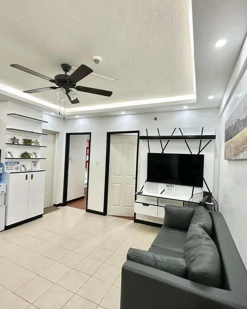 아파트 Kelsey'S Homestay At Magallanes Residences Condominium Davao City