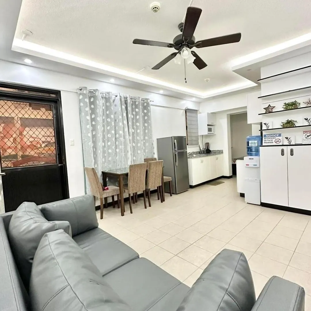 Kelsey'S Homestay At Magallanes Residences Condominium Davao City 필리핀