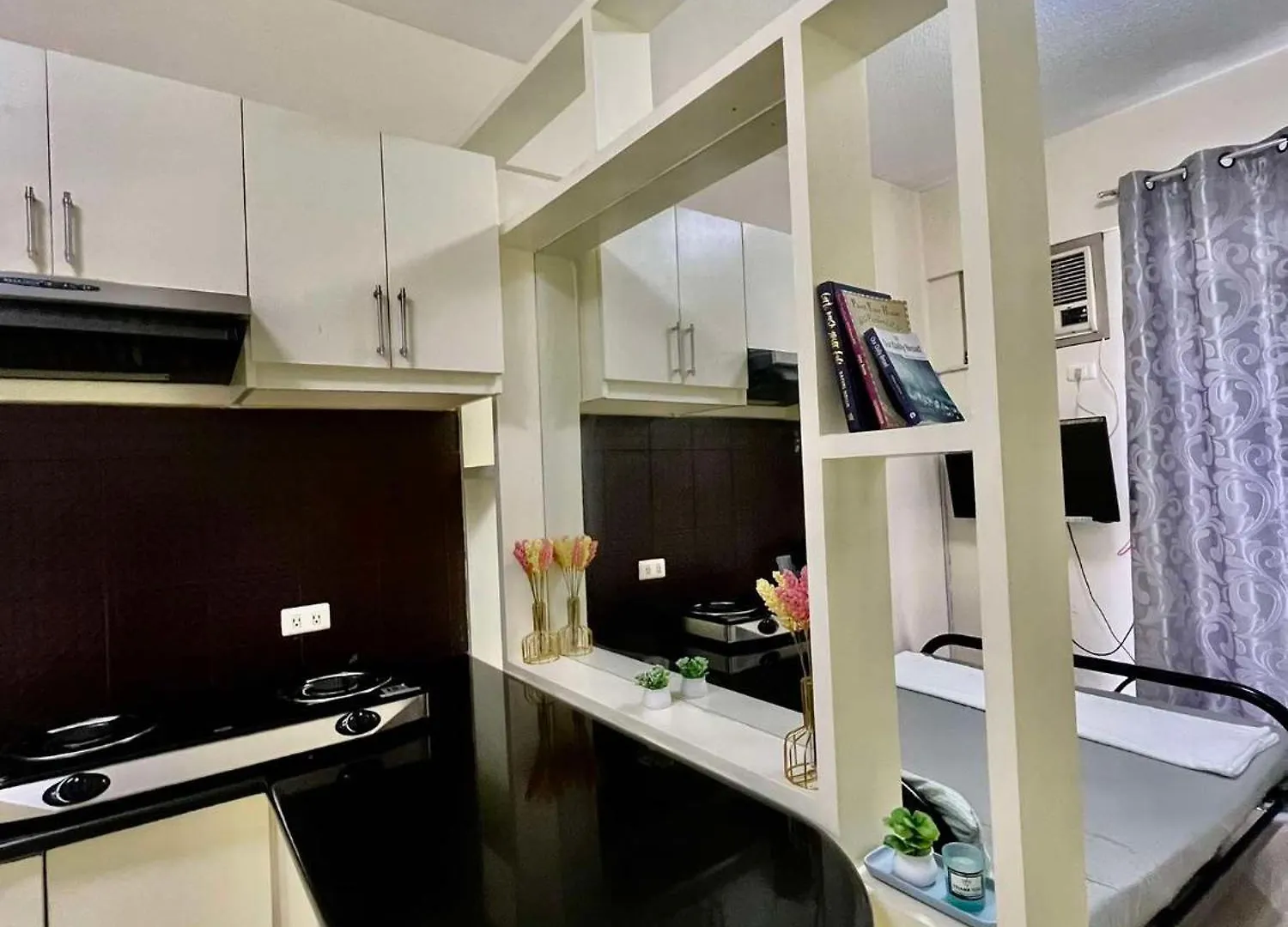 Kelsey'S Homestay At Magallanes Residences Condominium Davao City 0*,  필리핀