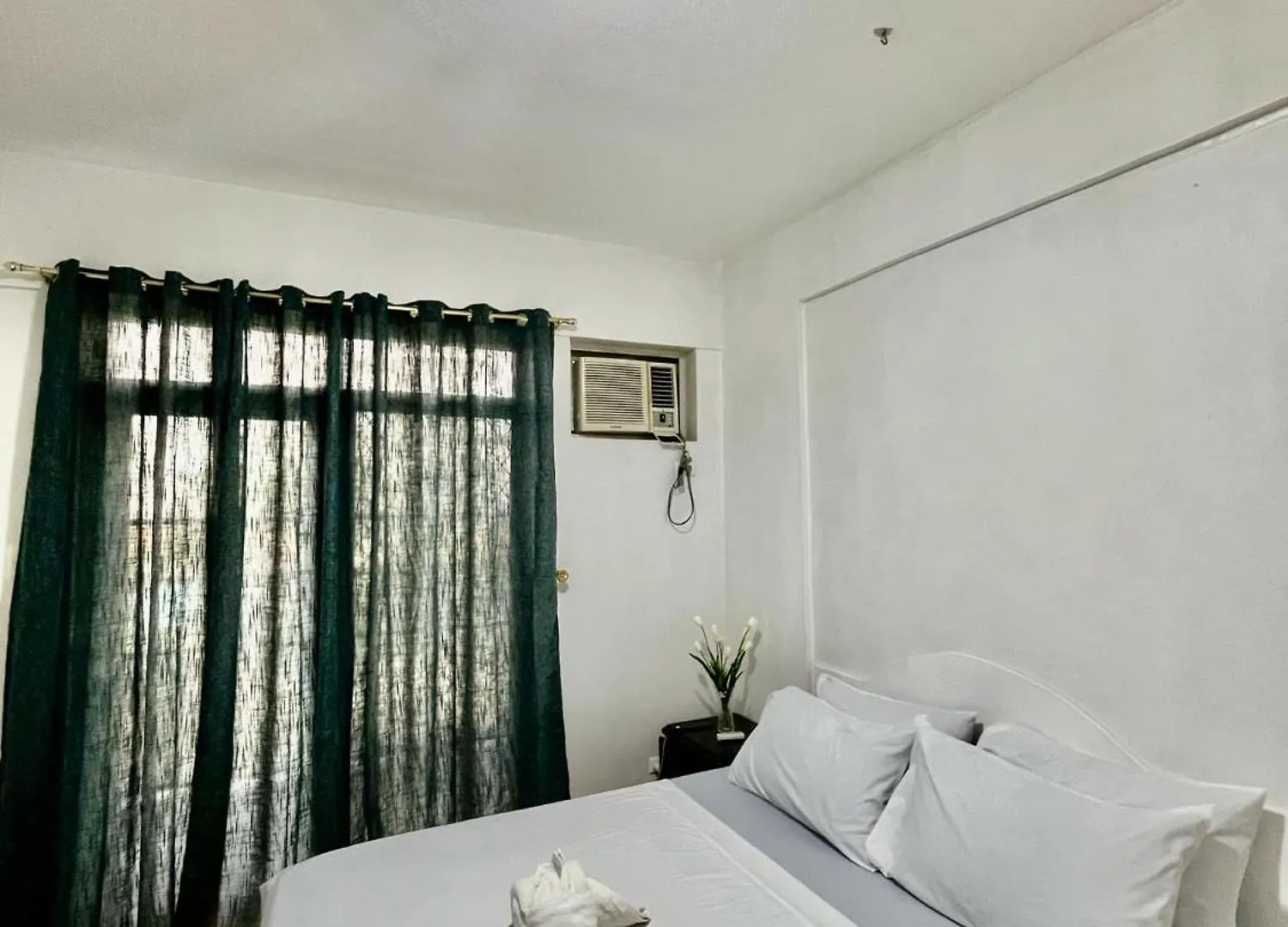 Kelsey'S Homestay At Magallanes Residences Condominium Davao City 아파트