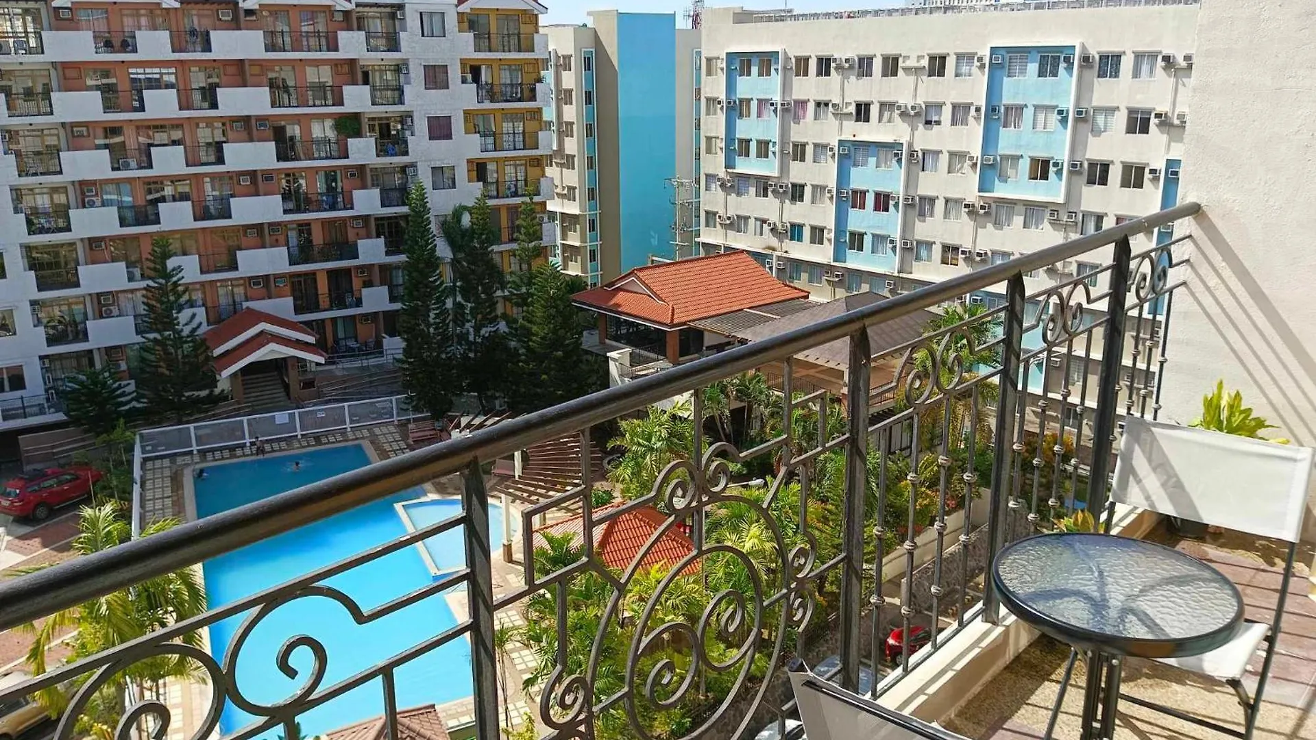 아파트 Kelsey'S Homestay At Magallanes Residences Condominium Davao City