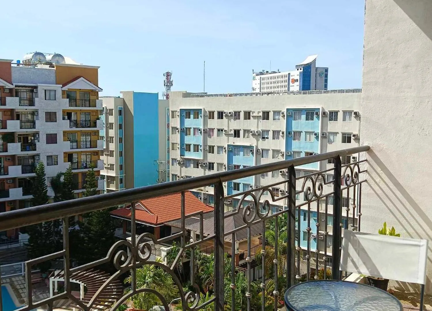 Kelsey'S Homestay At Magallanes Residences Condominium Davao City