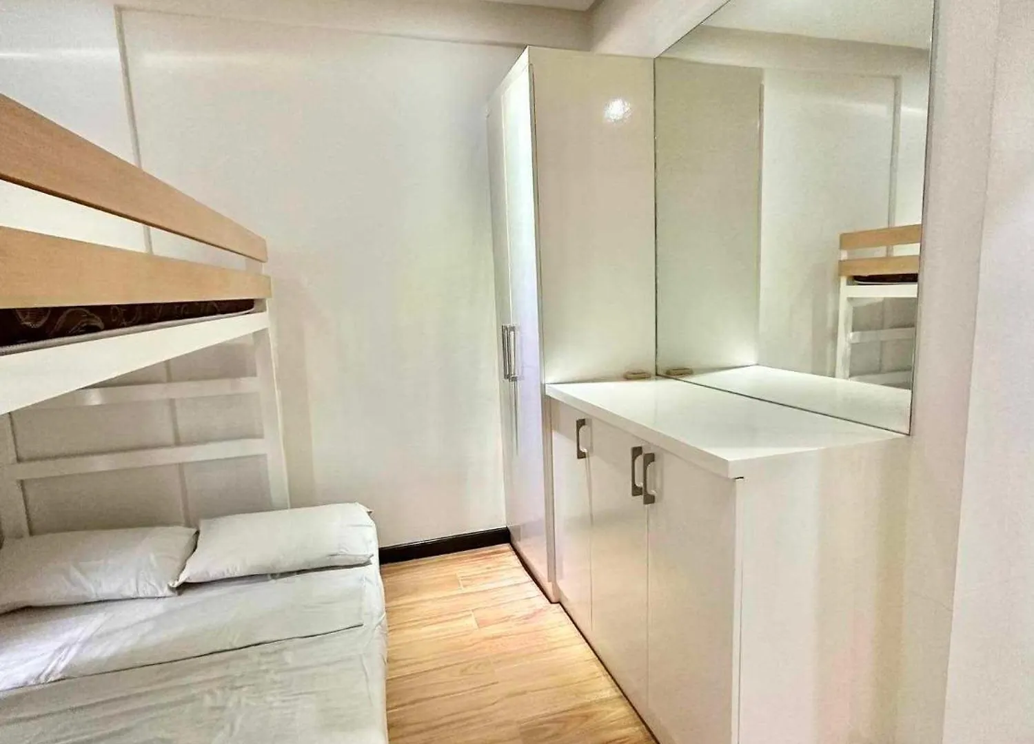 아파트 Kelsey'S Homestay At Magallanes Residences Condominium Davao City 필리핀