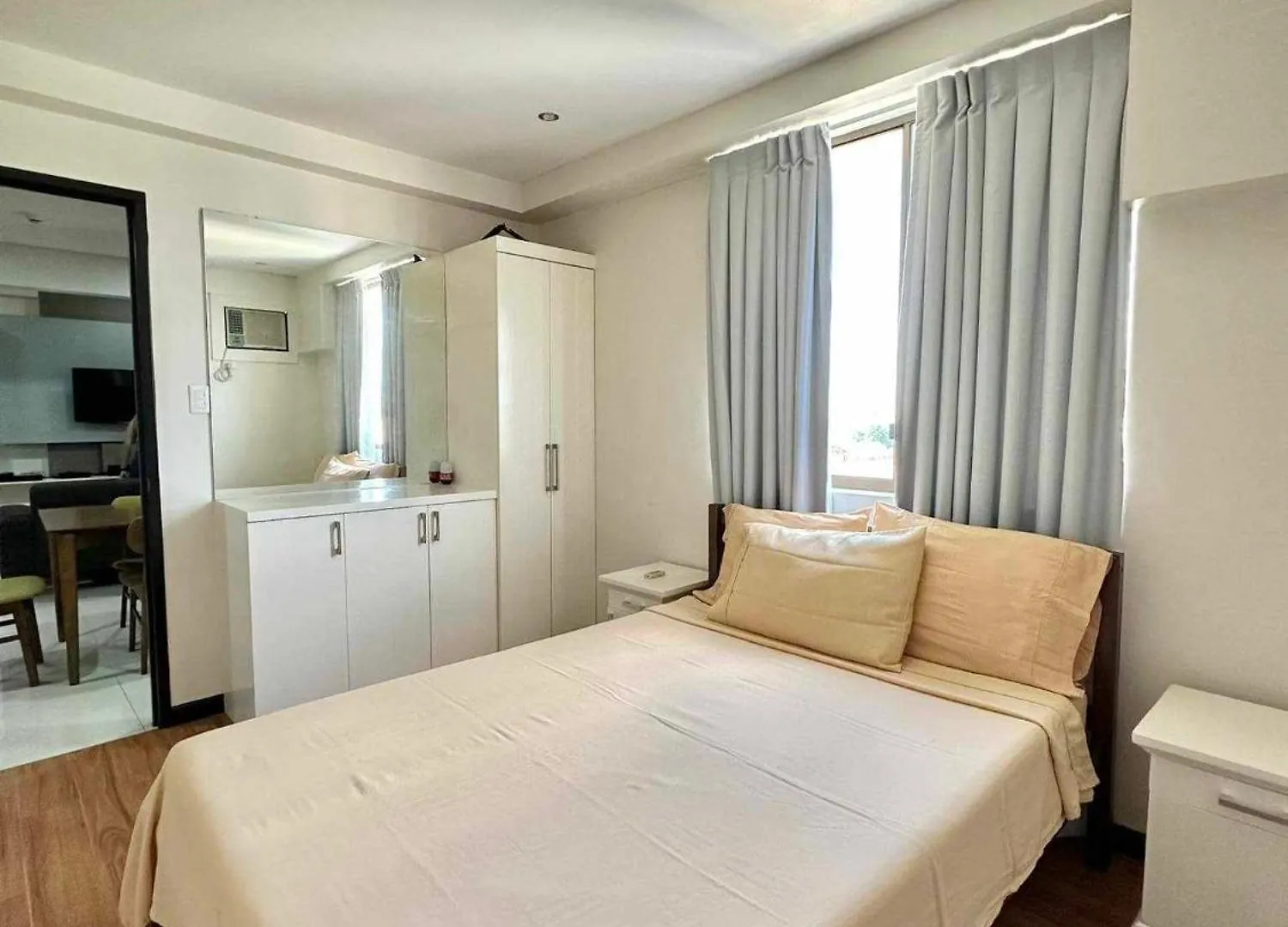 Kelsey'S Homestay At Magallanes Residences Condominium Davao City 0*,  필리핀