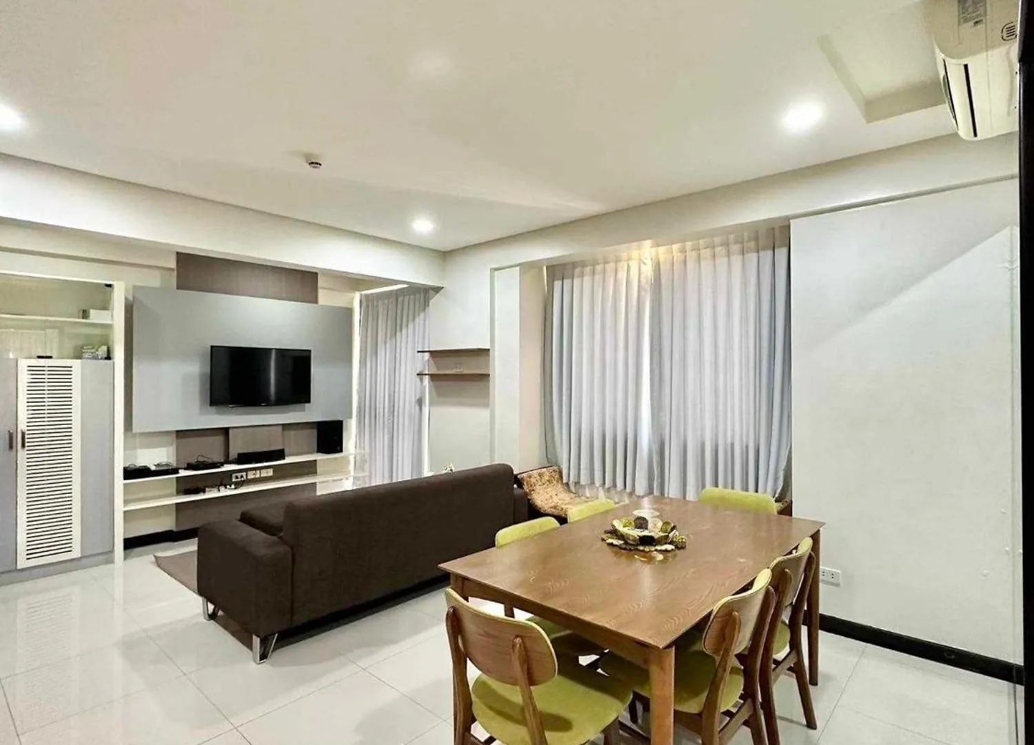 דירה Davao City Kelsey'S Homestay At Magallanes Residences Condominium